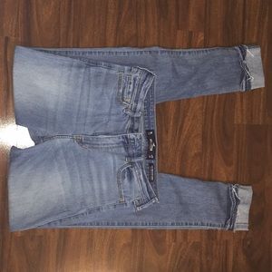 Hollister jeans